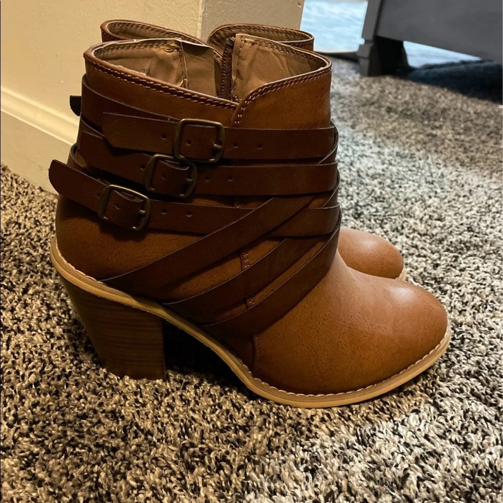 Booties - Picture 3 of 5